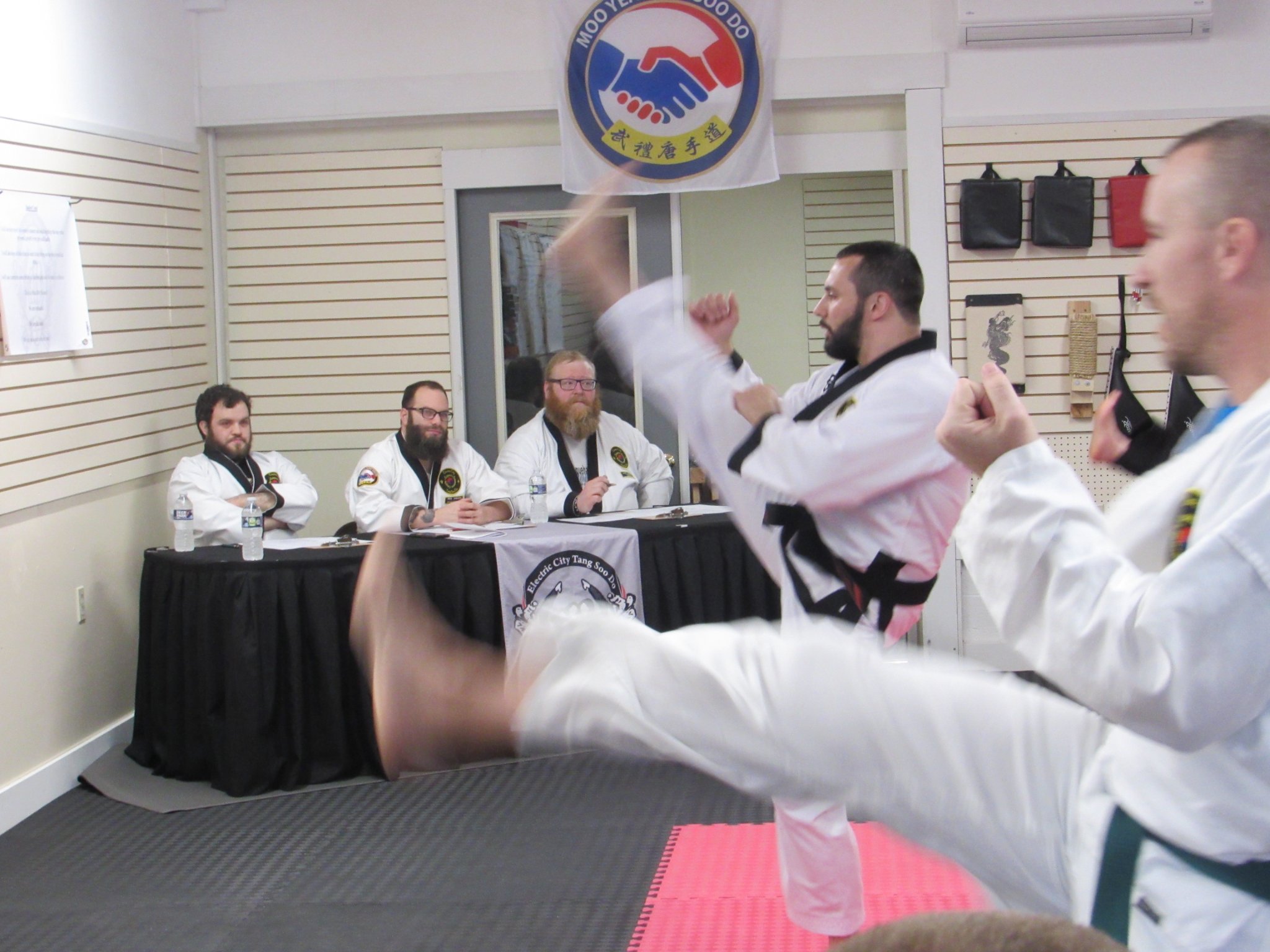 Electric City Tang Soo Do students training together